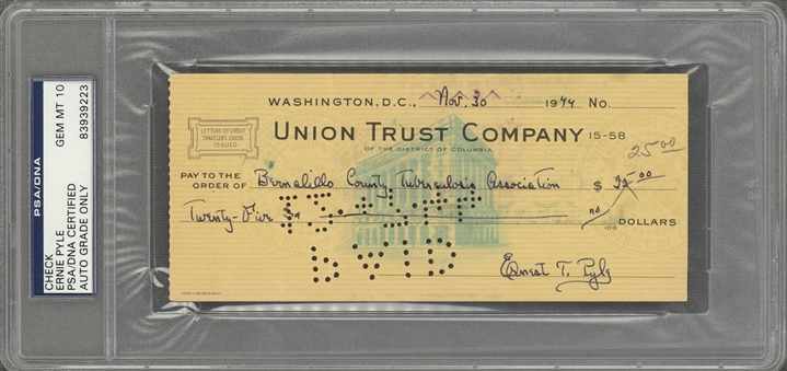 1944 Ernie Pyle Signed And Encapsulatd Check (PSA/DNA GEM MT 10)